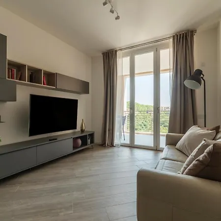 Trastevere Modern Flat With Terrace Rom